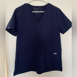 Figs Casma Women’s top. Size Medium. Great condition!